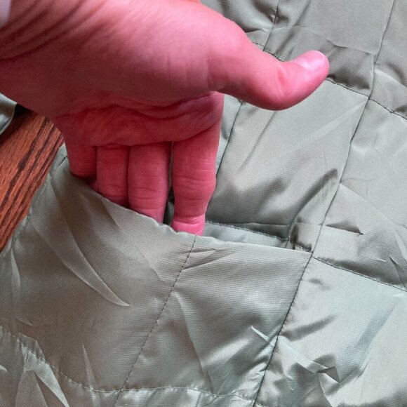 Talbots Petite Down Puffer Coat /Green /Snap Up Buttons /Woman's PETITE medium - Picture 4 of 9